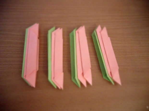 Cómo Hacer La Flor De Loto De Origami Paso 4 Atar La