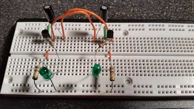 Circuito de LED simple parpadeo - askix.com