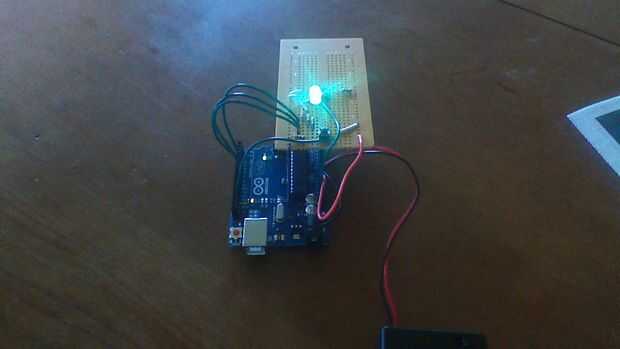 1 juego de LED con Arduino Uno y un LED RGB - askix.com