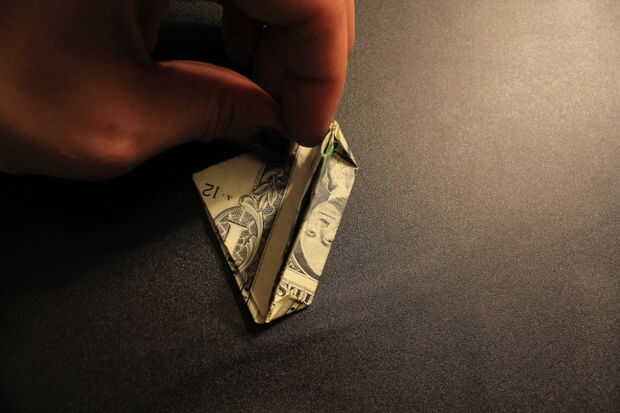 How To Fold A Dollar Bill Into A Heart Askix Com   322c1dd0fd0997a4a53b2c314babd1d7 