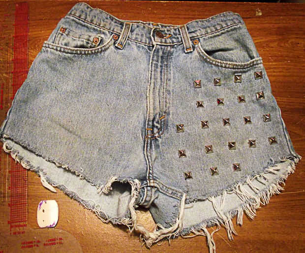 short con tachas