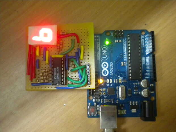 Mostrar números usando un escudo mini arduino casero! - askix.com