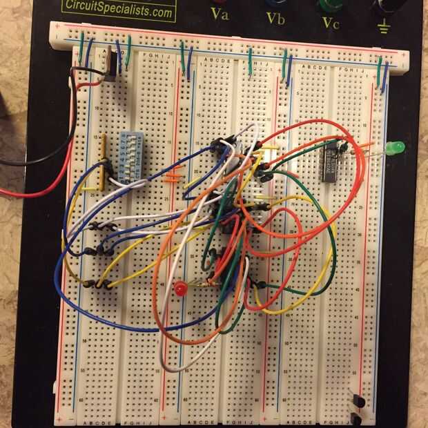 Sumador Completo De 1 Bit Paso 2 Implementacion En Un Protoboard Askix Com