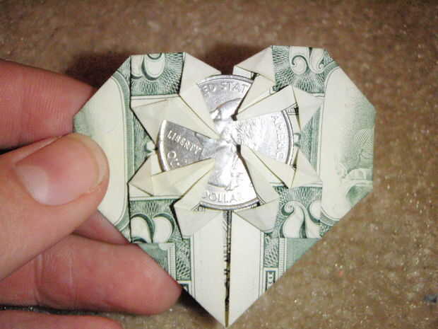 Dollar Bill Origami Corazón Paso 8 El Truco Del Cuarto